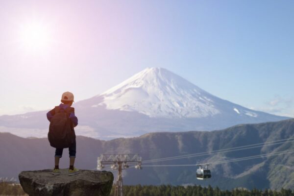 【ファミリー向け登山】子どもが好きになる山とは？東京から日帰りの山5選