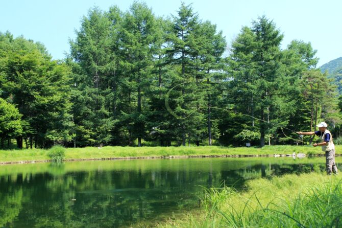 キャンプmeets管理釣り場♪気軽に魚釣りができるキャンプ場〜東日本編