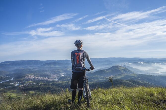 エクストリーム向きのMTB（マウンテンバイク）は？競技別MTBの選び方