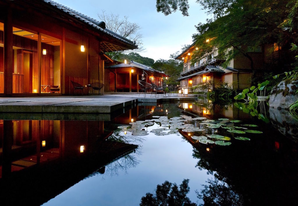 星のや京都 嵐山の隠れた魅力に出会う「野遊び植樹会」