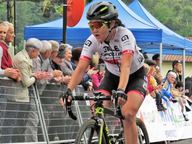 スペインの女子ロードバイクレースレポート、与那嶺選手が活躍