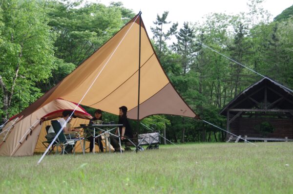 地域住民に惜しまれながら閉鎖した北岳登山「芦安キャンプサイトNo.2」、新体制でリニューアルオープン！
