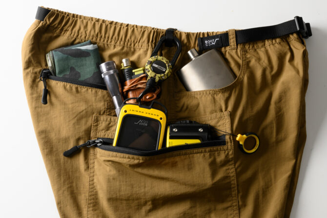 《『GRIP SWANY』×『ROOT CO.』コラボ》限定カモフラ柄MAG REEL 360がついた別注アウトドアギアパンツ販売開始