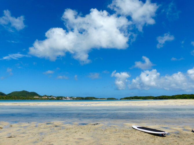 石垣島でおすすめのサーフィンポイントはどこ？楽しめる時期と注意点を紹介