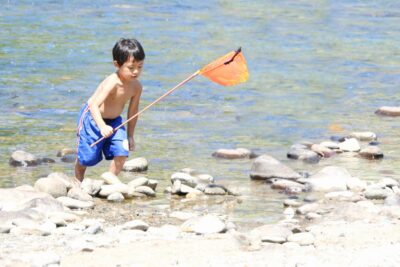 川遊びで釣りを楽しむ！川遊びでの釣りは何が釣れる？