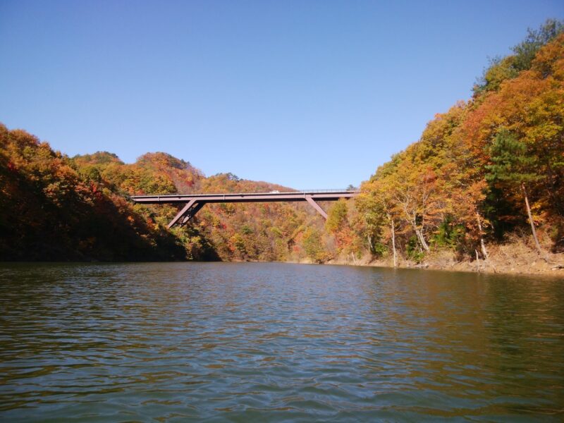茂庭っ湖カヤックツアー