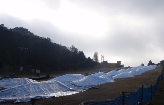 六甲山スノーパーク雪づくり