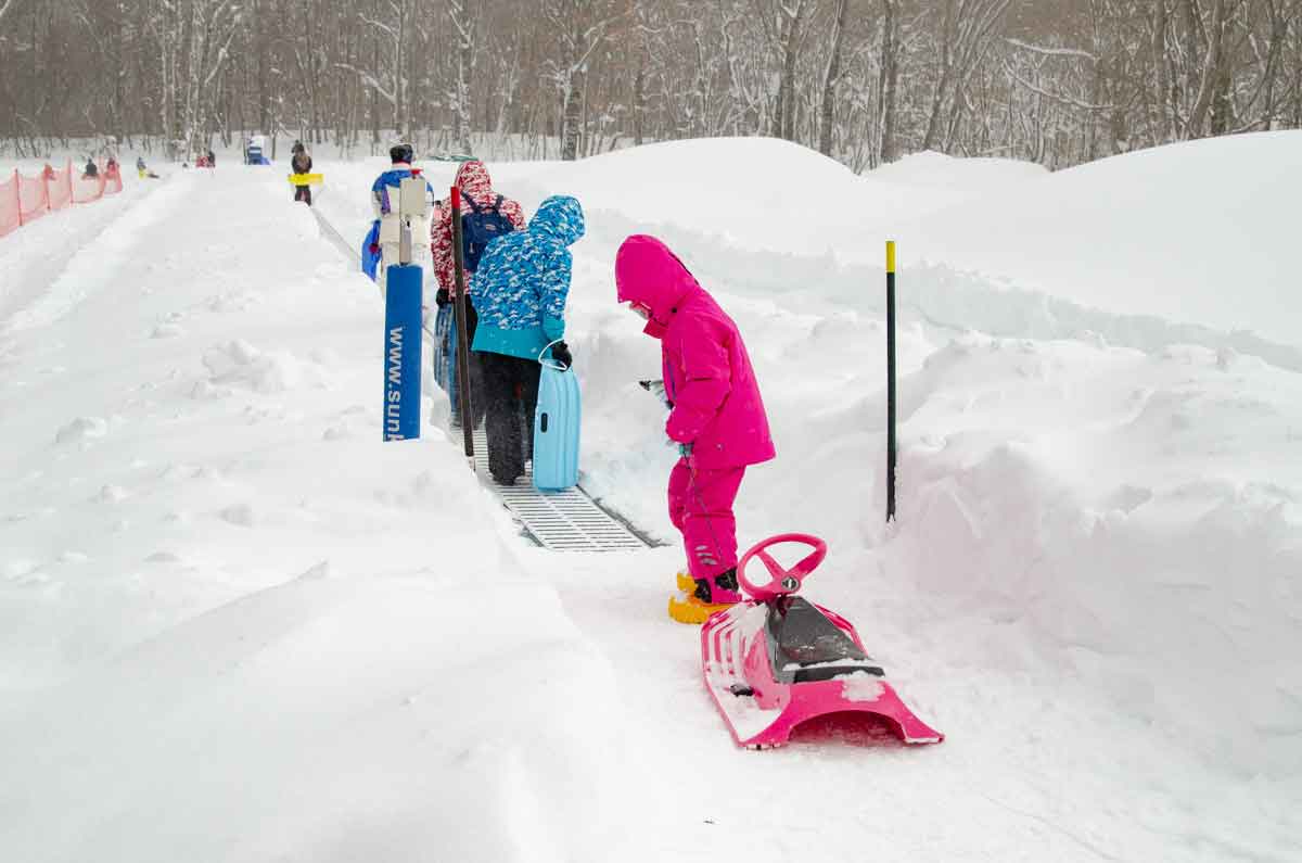雪遊び・スノーレジャーに必要な持ち物＆雪デビューの注意点 | Greenfield｜グリーンフィールド アウトドア＆スポーツ