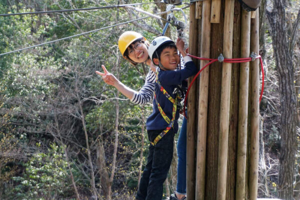 森林活用型アドベンチャーパーク「冒険の森」 設立10周年キャンペーン開催【この春休み、キッズのアドベンチャー体験料金が最大50％OFF】