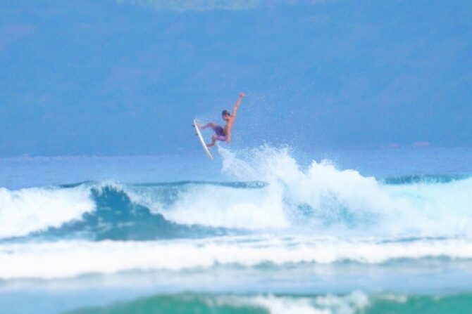 初めての海外サーフィン！海外在住サーファーが準備・手順を解説します