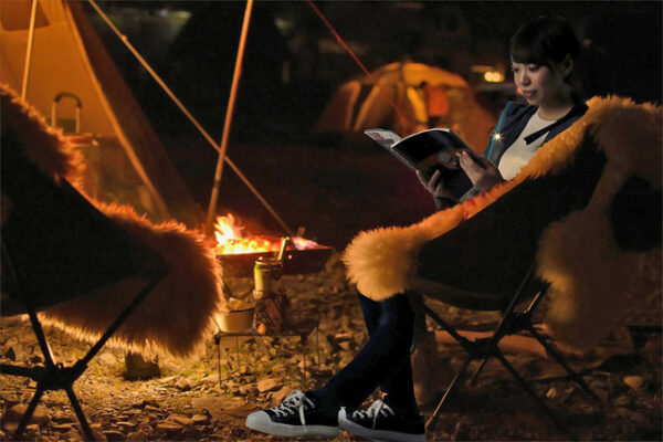 ウォーキングやキャンプ、おうち時間を充実させるブックライトGLOCUSENTが先行予約販売を開始