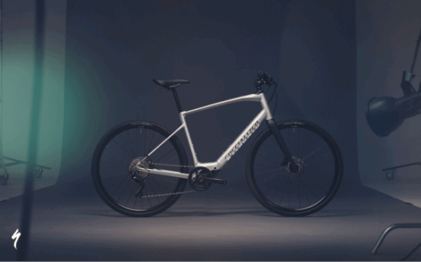 スペシャライズドの超軽量e-Bike「TURBO VADO SL」発売