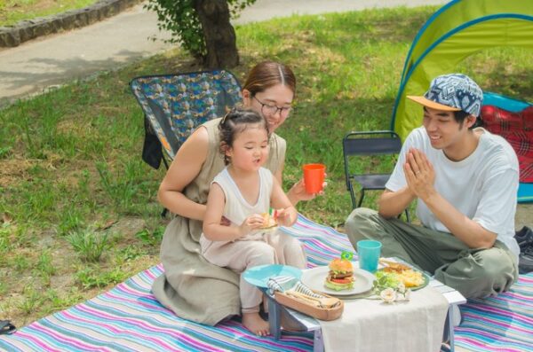 「家族で夏びらきFES！バーガーピクニックキット」が新発売