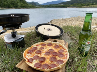 世界最小のモバイルピザ釜PizzaHax(ピザハックス) はソロキャンプや登山で大活躍！