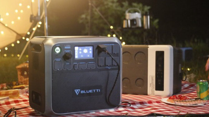 最強ポータブル電源「Bluetti AC200」が2000Wh/2000Wへ進化！
