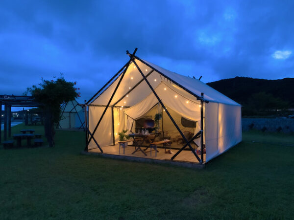 「BLUE BEACH NACHI」が和歌山県 那智勝浦にオープン！ビーチカフェ＆グランピングで抜群のロケーション！