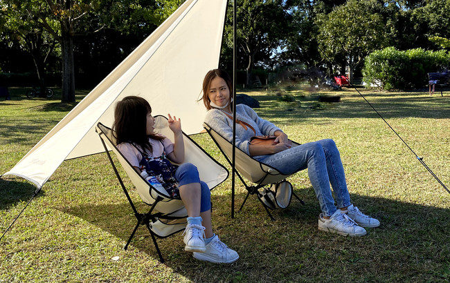 『ワンポールミニタープ』はピクニックやデイキャンプで過ごす新しいタイプのテント風ミニタープ