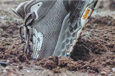 「nonnative × New Balance」コラボレーションモデル「FRESH FOAM HIERRO M “MOLE”」11/21発売