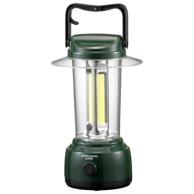 「キャンピングランタン CL2400」は最大2400ルーメンの面発光LEDで照らすキャンピングランタン