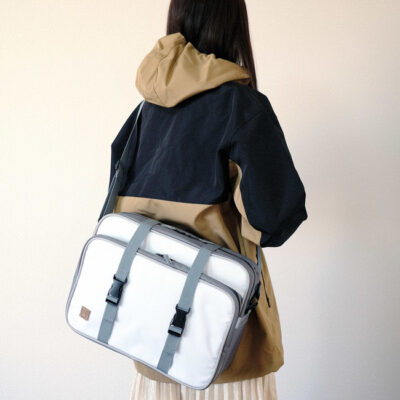 ゆるキャン△からリンちゃんのサイドバッグ、ボアパーカー、なでしこのショルダーバッグなど、ヴィレヴァンに登場