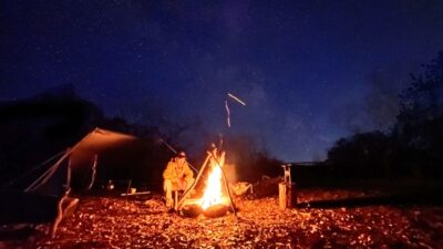 ネスタリゾート神戸 “直火OK！石や倒木も自由に使える完全フリーサイト”「星の広場-Free site in the Star Square-」