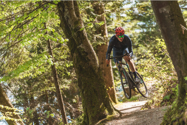 Schoffel(ショッフェル)からアウトドアフィールドで活躍するBIKEシリーズ新登場