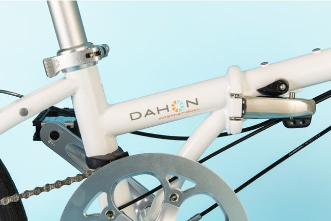 「ゆるキャン△」×「DAHON」コラボ自転車