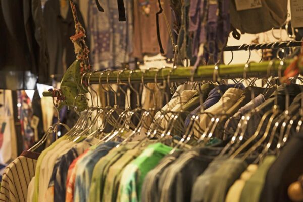 アウトドアファッションに古着を取り入れて周りに差をつける！おすすめブランドも紹介