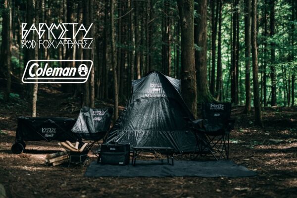 BABYMETAL「BMD FOX APPAREL」×「COLEMAN」 コラボアウトドアアイテムが発売