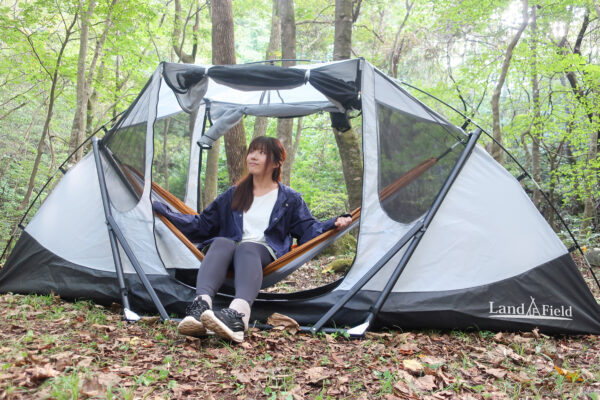 1台4役のSMART-HAMMTECKは日本初、ハンモックとテントが合体！