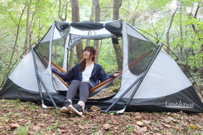 1台4役のSMART-HAMMTECKは日本初、ハンモックとテントが合体！