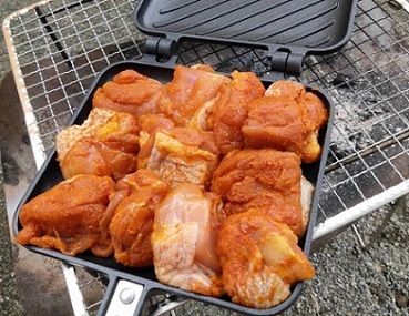 キャンプ 鶏肉料理