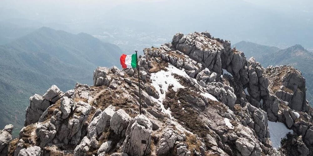 イタリア 登山 ブランド