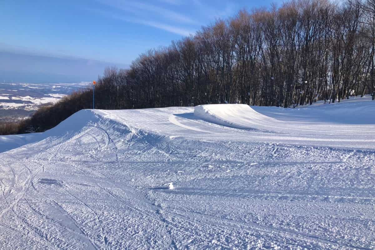 春スキースキー場