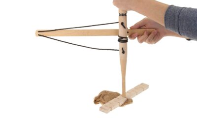 Montagna、焚火台やBBQコンロ、火起こしギアなど8種類を展開