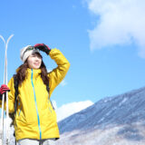 春のスキーウェア選びの注意点とおすすめウェアを紹介