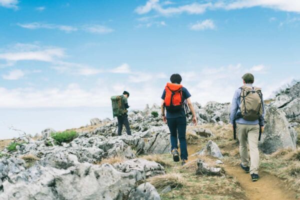 登山初心者が必要な服装とアイテムの確認リスト