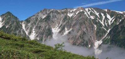 夏山こそ低体温症に注意！症状がでたときの対処法