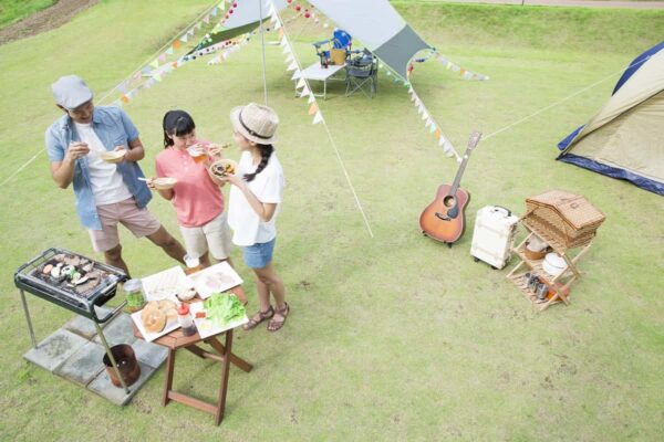 夏キャンプの服装（ウェア）・アイテムのおすすめを一挙公開
