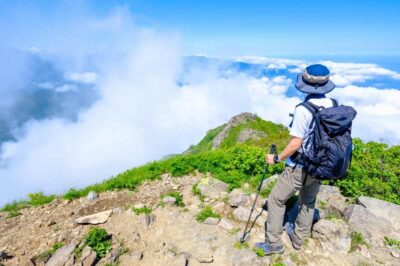 夏の汗かきにもおすすめの登山帽子