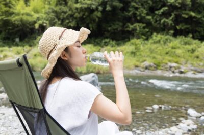 キャンプで熱中症にならないための事前準備や当日の過ごし方