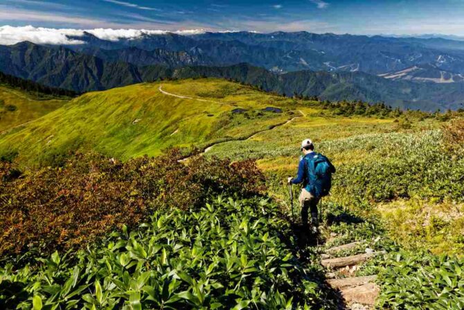 【巻機山の登山情報】上越国境に連なる山々の稜線散歩を楽しもう