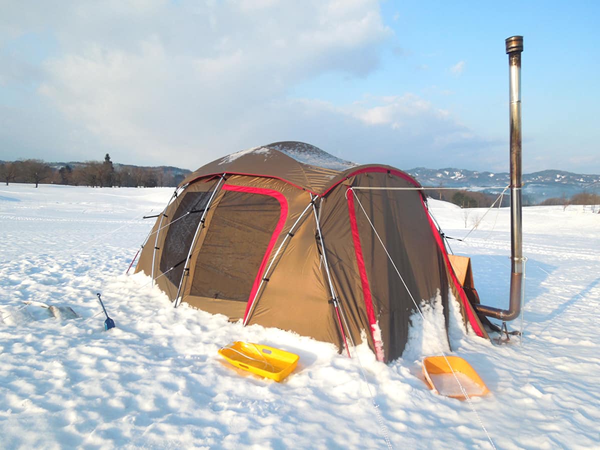 雪中キャンプ用シャベル