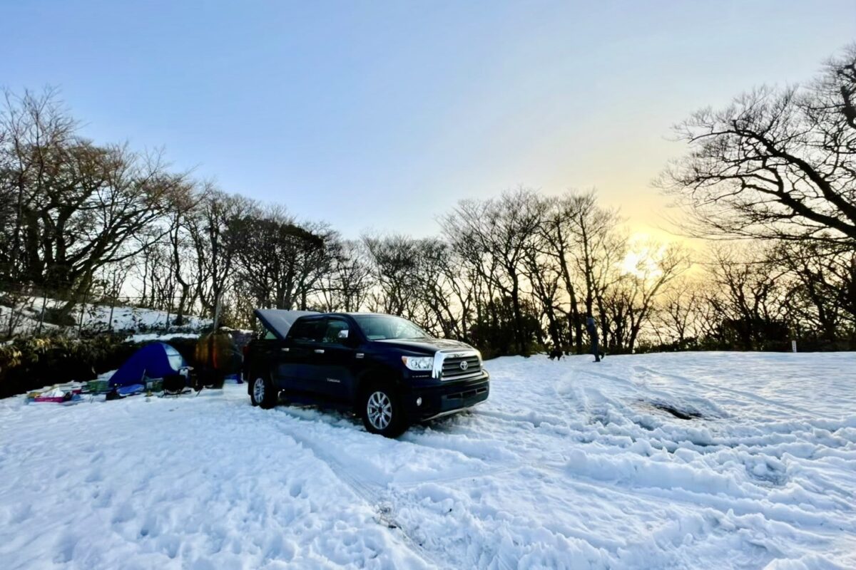 九州　雪中キャンプ場
