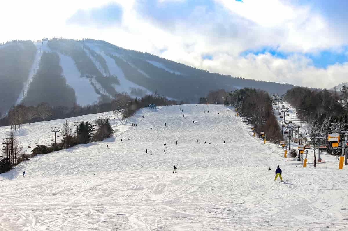 スキー場オープン　北海道東北