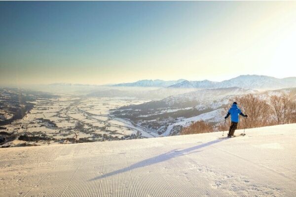 石打丸山スキー場 2022/2023ウインターシーズンがOPEN