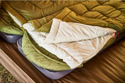 Coleman、着脱可能なフード付き封筒型スリーピングバッグを新発売