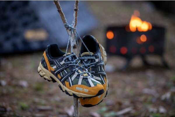 atmosとGRIPSWANYによるアウトドアテイストを盛り込んだ「ASICS SportStyle GEL-SONOMA 15-50 GTX」が登場