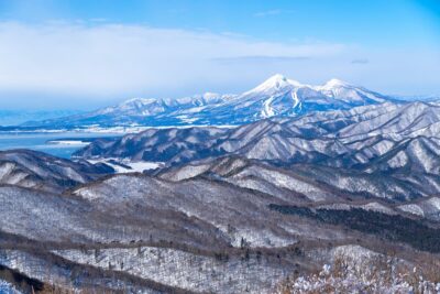 【2024年版】東北エリアで冬の低山登山ができる山6選