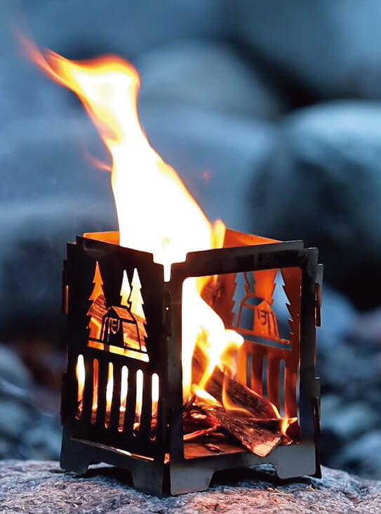 肉も焼ける“ステンレス”焚き火台SOLO